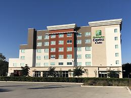 Holiday Inn Express and Suites Houston Westchase - Westheimer by IHG