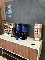 Holiday Inn Express and Suites Houston Westchase - Westheimer by IHG