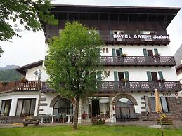 Suisse Hotel