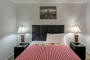 Green Seas Motel