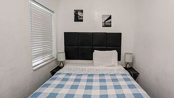Green Seas Motel