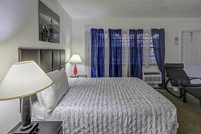 Green Seas Motel