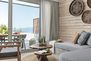 Villa D'Oro - Luxury Villas & Suites