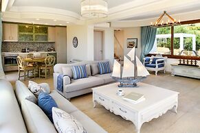 Villa D'Oro - Luxury Villas & Suites