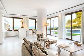 Villa D'Oro - Luxury Villas & Suites