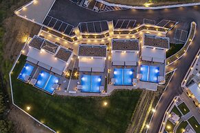 Villa D'Oro - Luxury Villas & Suites