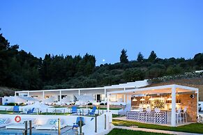 Villa D'Oro - Luxury Villas & Suites