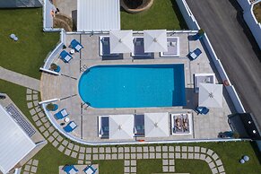 Villa D'Oro - Luxury Villas & Suites