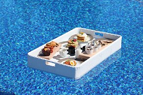 Villa D'Oro - Luxury Villas & Suites