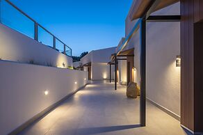 Villa D'Oro - Luxury Villas & Suites