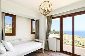 Villa D'Oro - Luxury Villas & Suites