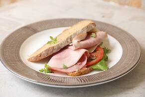 Villa D'Oro - Luxury Villas & Suites