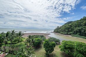 Breakwater Point 603