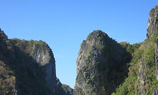 Hwan Dynasty Suite Elnido