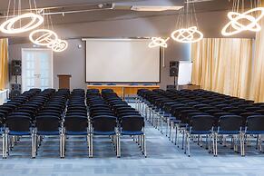 7 Avenue Hotel & SPA