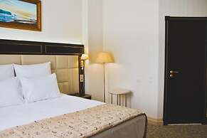 7 Avenue Hotel & SPA