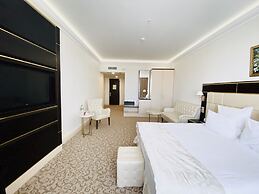 7 Avenue Hotel & SPA