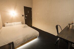 mizuka Imaizumi II-unmanned hotel-