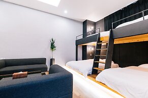 mizuka Imaizumi II-unmanned hotel-