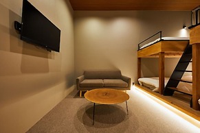 mizuka Imaizumi II-unmanned hotel-