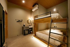 mizuka Imaizumi II-unmanned hotel-