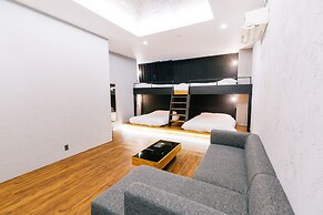 mizuka Imaizumi II-unmanned hotel-