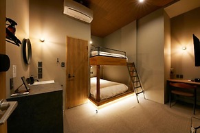 mizuka Imaizumi II-unmanned hotel-