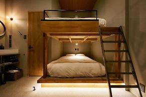 mizuka Imaizumi II-unmanned hotel-