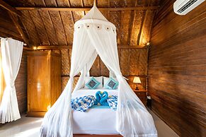 Sundi Ocean Bungalow by ABM