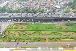 2 Bedrooms at Green Pramuka City Apartment By Travelio