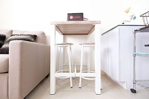 2 Bedrooms at Green Pramuka City Apartment By Travelio