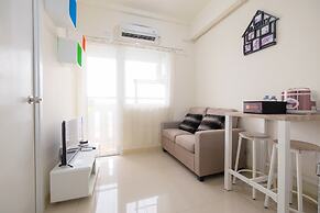 2 Bedrooms at Green Pramuka City Apartment By Travelio