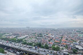 2 Bedrooms at Green Pramuka City Apartment By Travelio