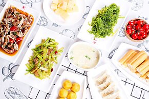 MG Hotel - St. Michael's Cathedral, Qingdao