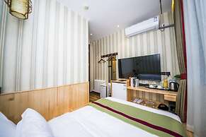 MG Hotel - St. Michael's Cathedral, Qingdao