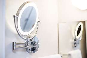 MG Hotel - St. Michael's Cathedral, Qingdao