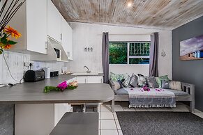 302 On Old Seaview Road Chelsea