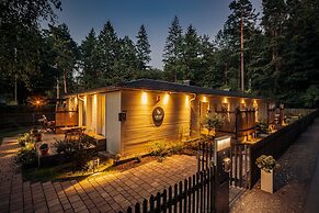 Little Suite Apartments