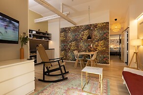 Little Suite Apartments