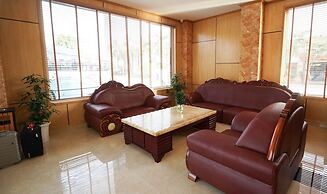 SeaStar Hotel Ha Long