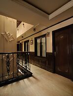 Hotel Diplomat Residency