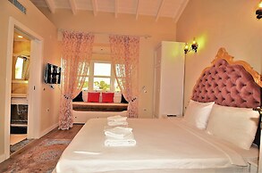 Grand Alacati Boutique Hotel