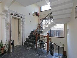 OYO 12075 Hotel Regalia Retreat