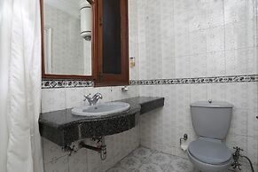 OYO 12075 Hotel Regalia Retreat