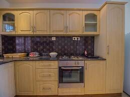 OYO 12867 Home Luxurious 2BHK Near Airport