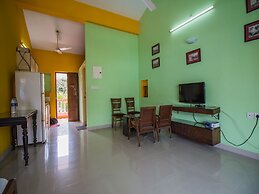 OYO 13345 Home Courtyard Chapora