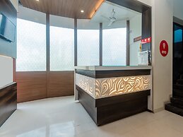 OYO 11747 Hotel Sai Comforts