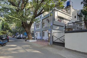 Collection O 11693 Hotel Sunshine