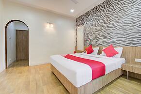 Collection O 11693 Hotel Sunshine