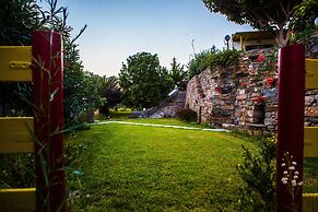 Palatiana Agriturismo Philoxenia Cottages